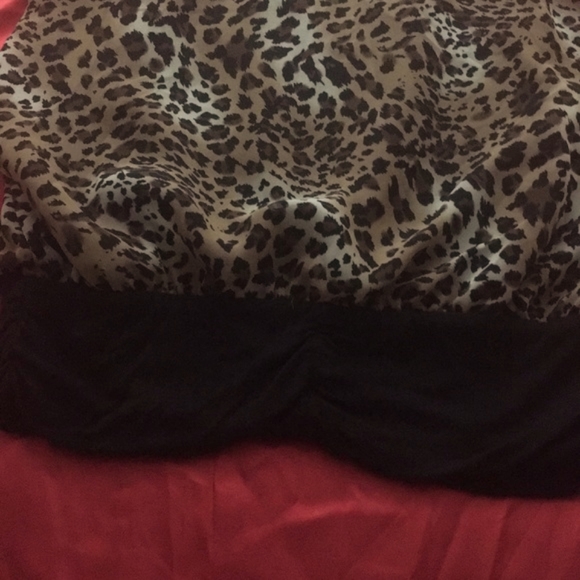 Top - Picture 4 of 4